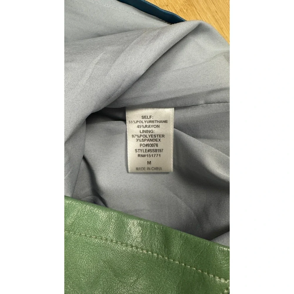 Le Lis Faux Leather Mini Skirt Women's Med Colorful Wave Blue Yellow Green - Picture 7 of 9